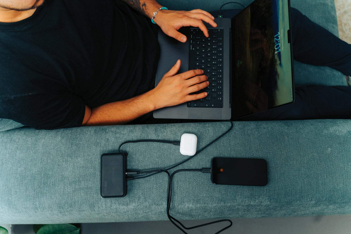 eureka-hybrid-gancharger-10000mah-powerbank65w-10