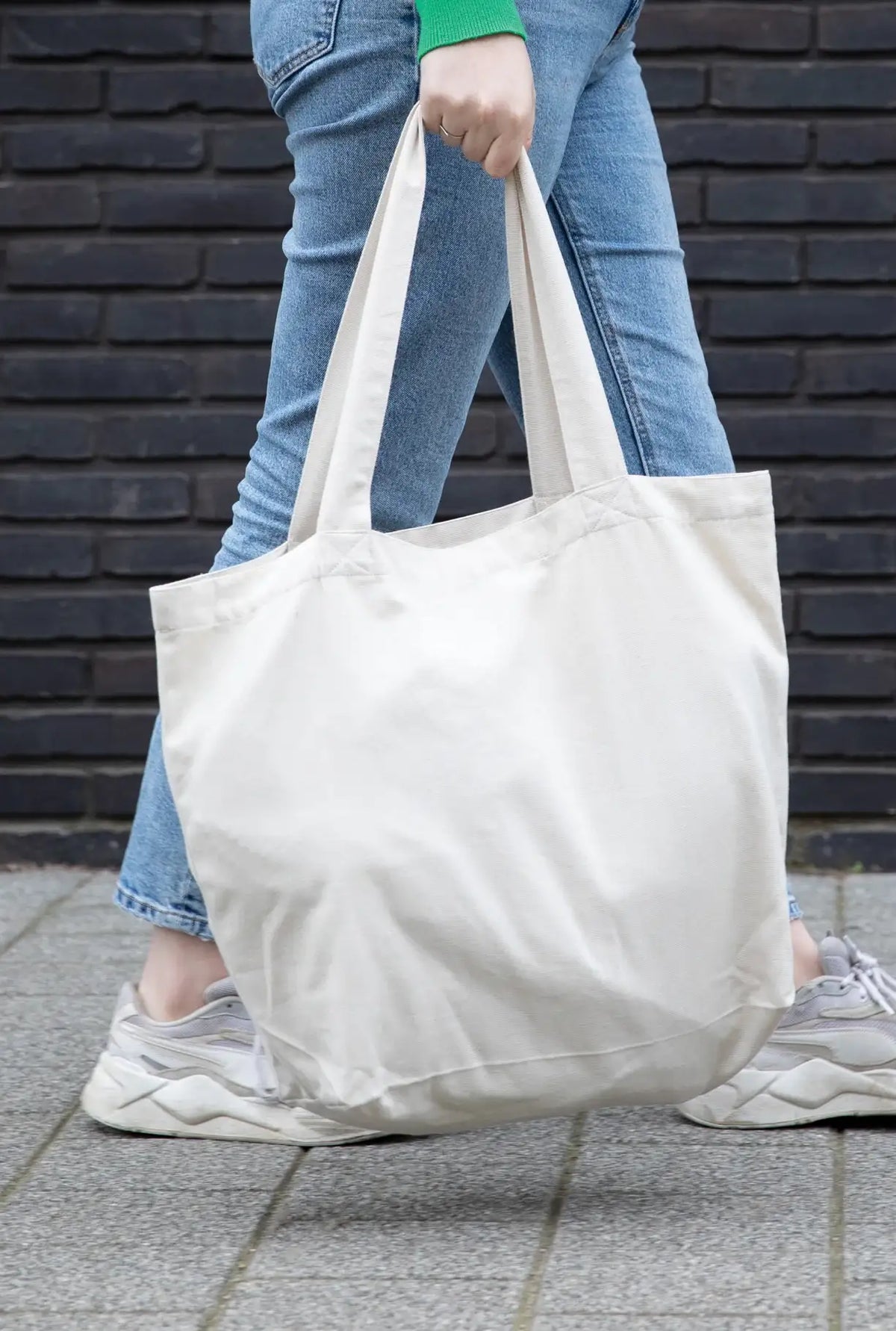 Impact Aware™ 240 gsm rcanvas shopper with pocket undyed