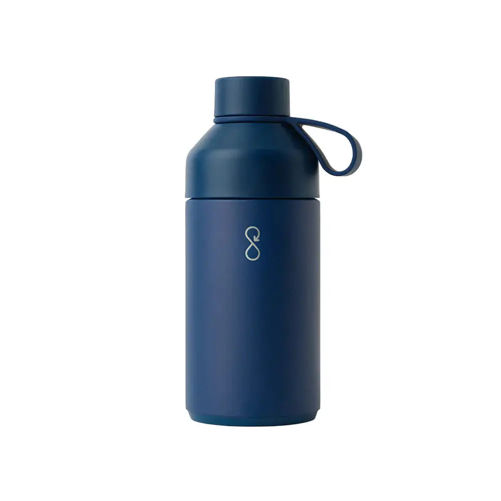 Ocean Bottle 750 ml vacuum insulated water bottle
