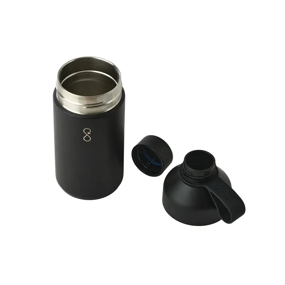 Ocean Bottle 750 ml vacuum insulated water bottle