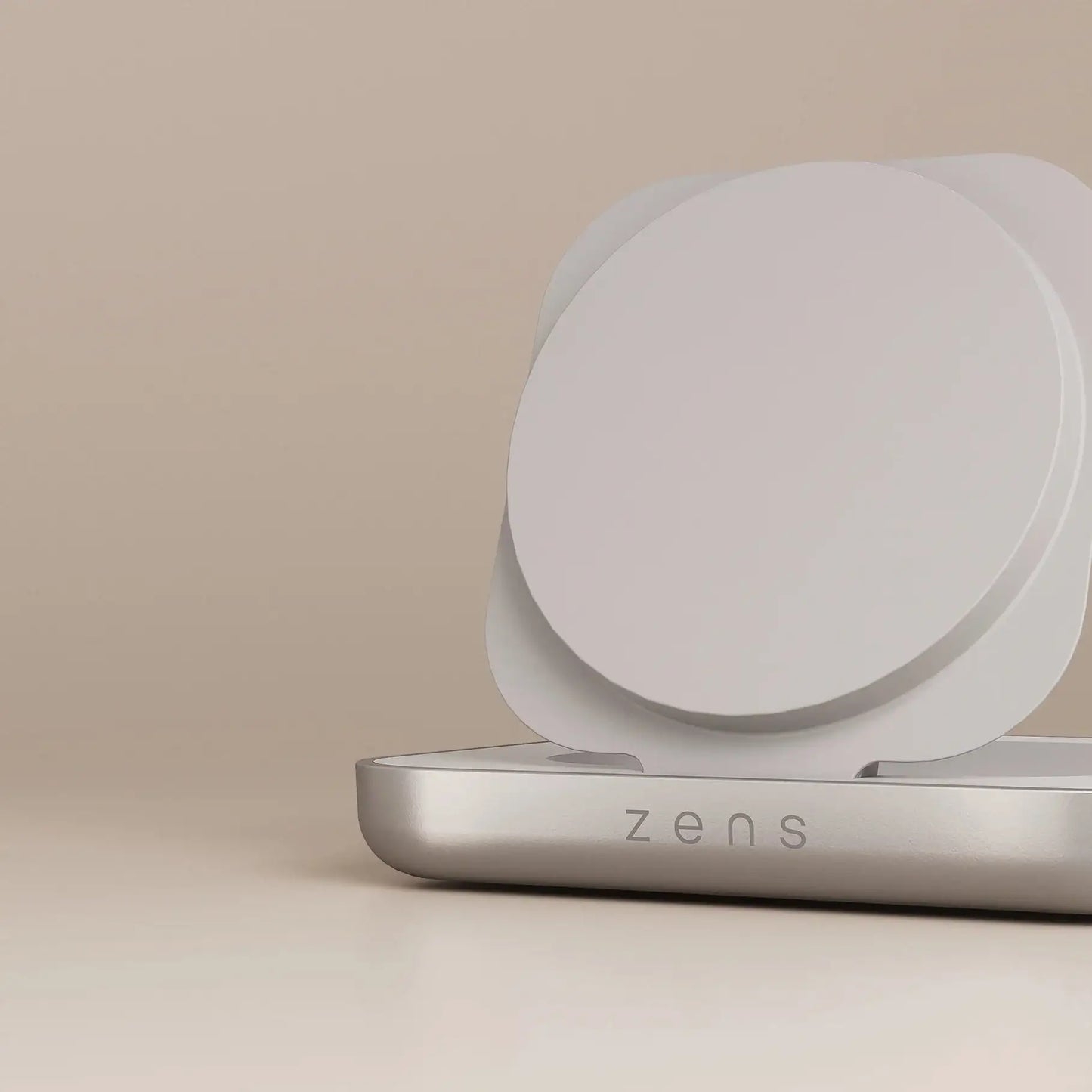 Zens Magnetic Nightstand Charger