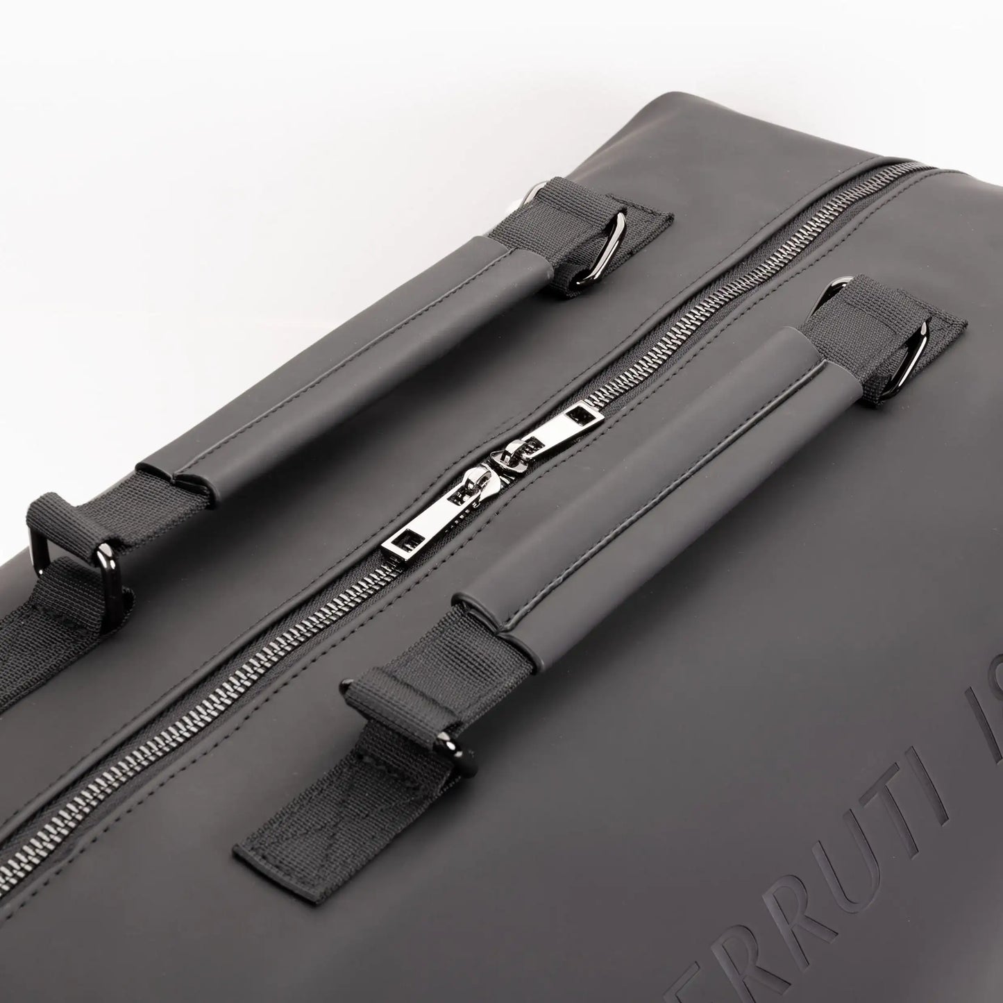 BUZZ Travel Bag by Cerruti 1881