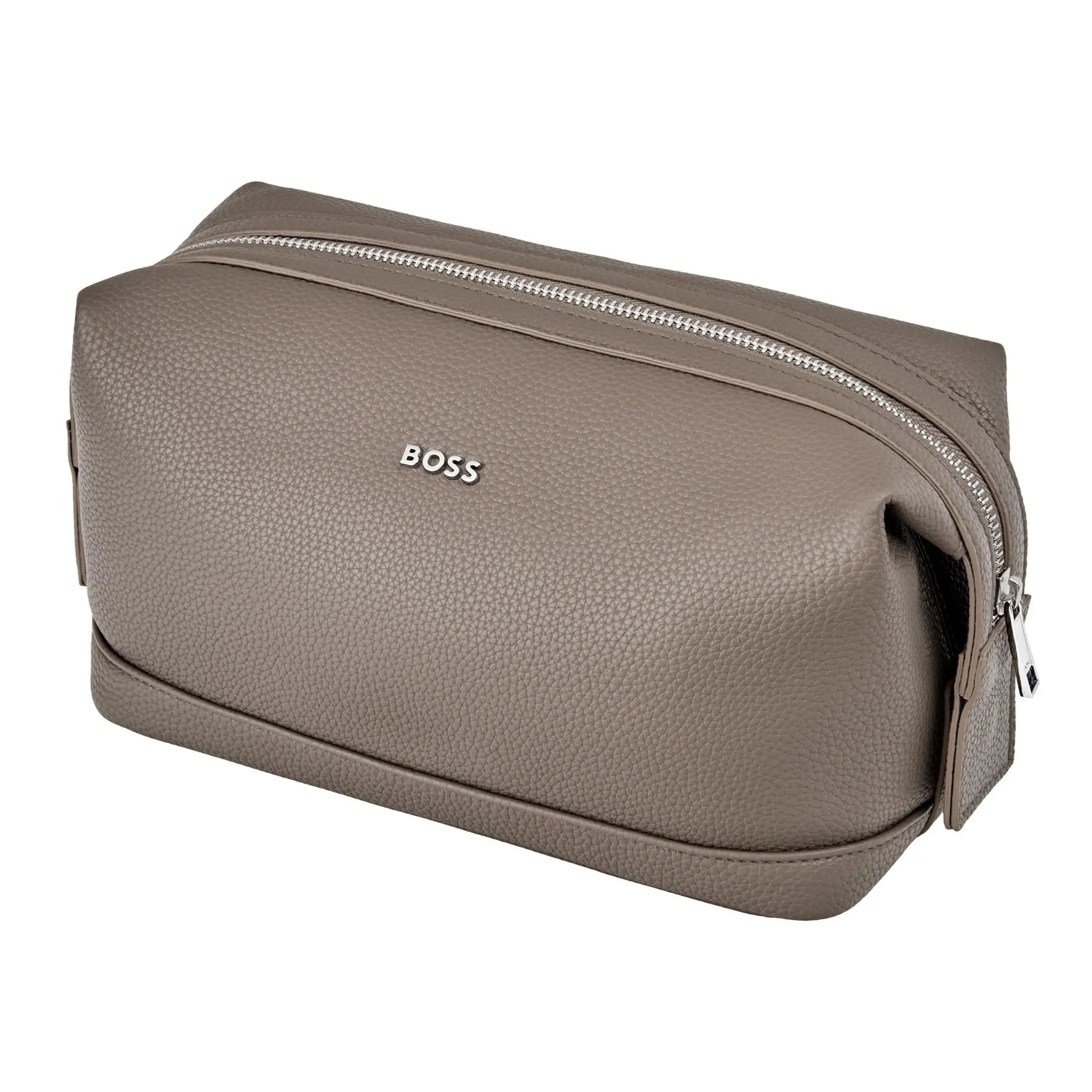 Classic Grained Dressing Case by Hugo Boss