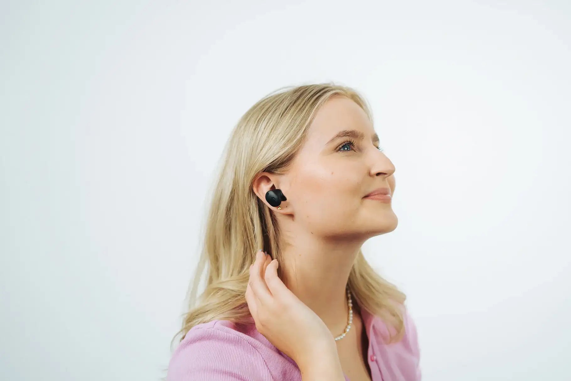 Lakewood RCS recycled and repairable wireless earbuds