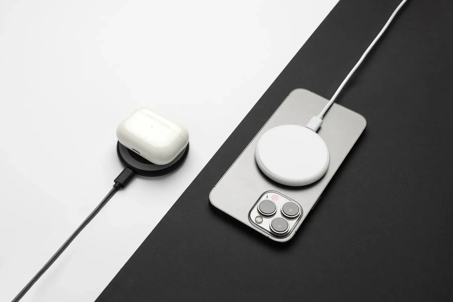 Magnapad 15W RCS rplastic magnetic 3 in 1 charging pad