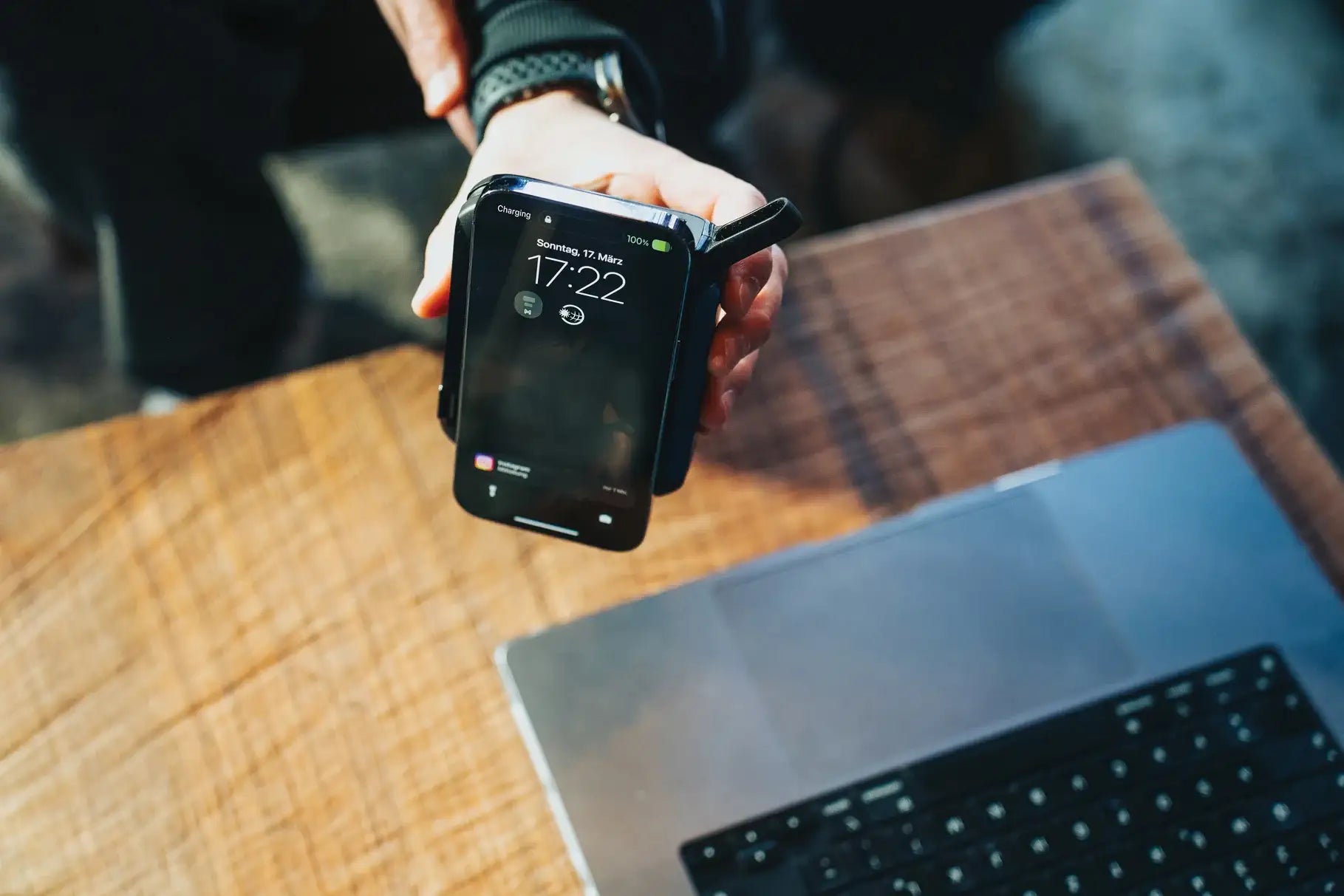 Oxnard_5_in_1_65W_universal_charger6