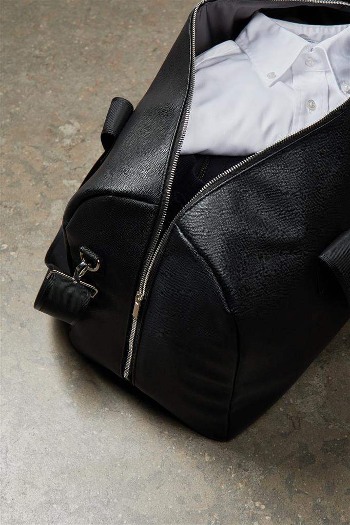 VINGA Bermond RCS Recycled PU Weekend Bag