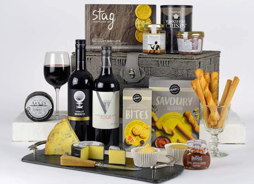 Cheese Lovers Luxury Hamper - The Luxury Promotional Gifts Company Limited