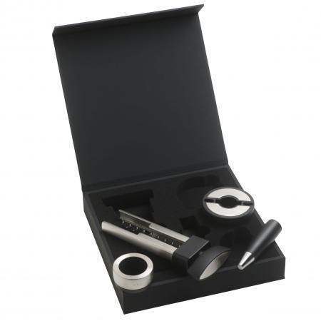Wine Set by Hugo Boss - The Luxury Promotional Gifts Company Limited